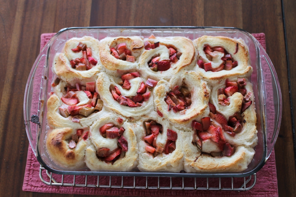 The First Taste of Summer, Strawberry Rhubarb Sweet Rolls!